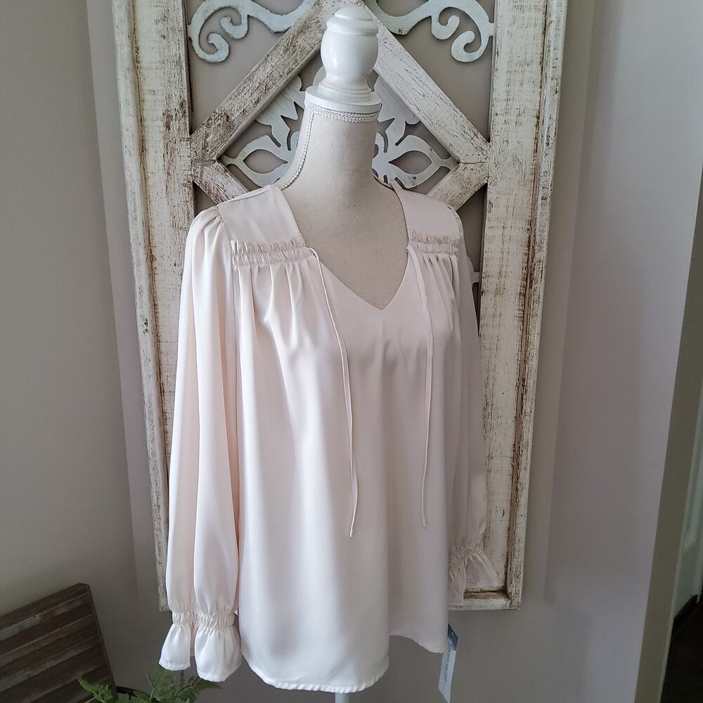 Skyes The Limit Cream Feminine Ruffle Sleeve Old Money Blouse Chic S M